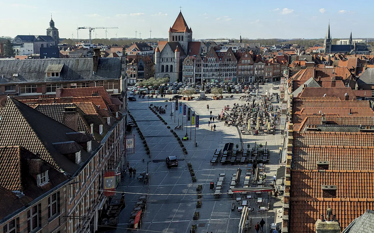 Stadsbeeld van Doornik